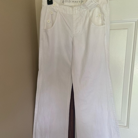 Old Navy White Wide Leg Pants- Size 0 - Picture 3 of 6